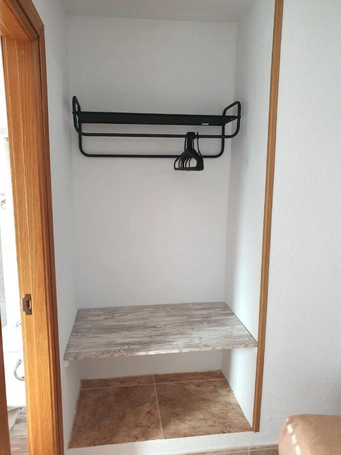Hostal Fronton Алькобендас Экстерьер фото